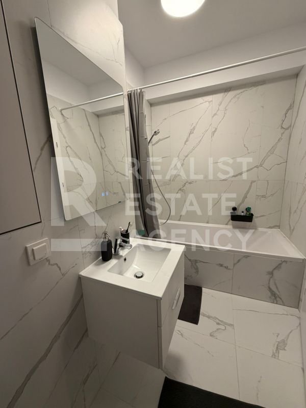 c0afb9fa5dcb4516b281b635b809661d Chirie, apartament, 2camere + Parcare, First Estates Pipera, București