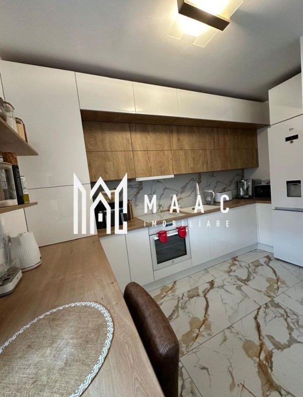 Apartament 3 camere de vânzare | Cisnadie | 2 curți
