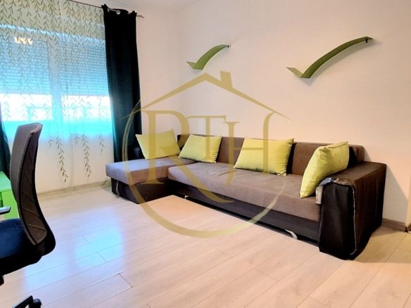 Apartament de inchiriat, 2 camere, Giroc zona centrala, langa Scoala