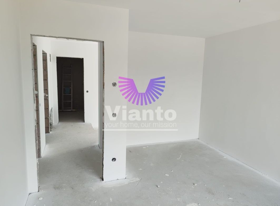 Casa 4 Camere 130mpu, 310 – Cristian