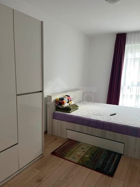 Inchiriez apartament cu doua camere cartier Maurer
