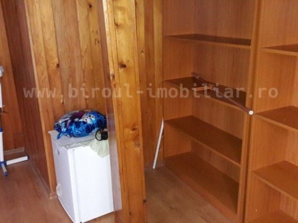 DE ÎNCHIRIAT – 2 CAMERE la MANSARDA – 50 MP | ZONA LIDL BRĂTIANU | 200 €/LUNĂ