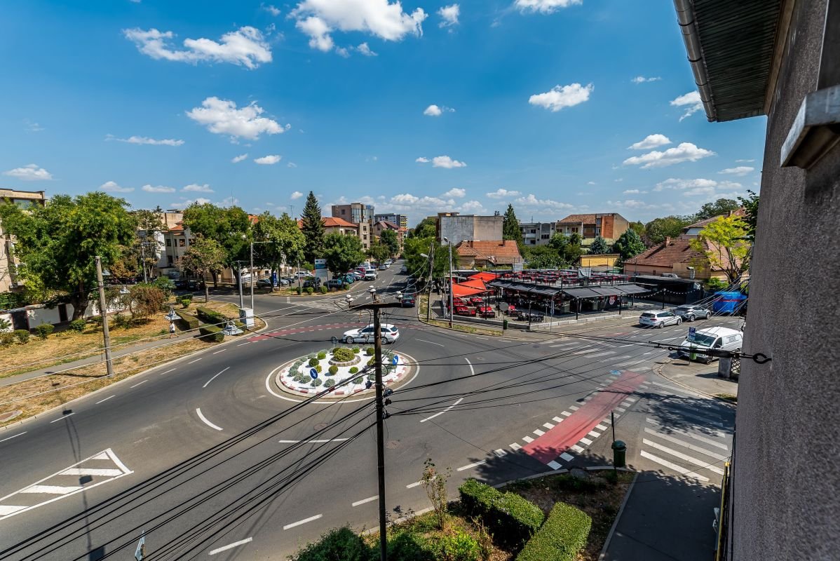 Apartament 2 camere, la etajul 2, B-dul Vasile Milea