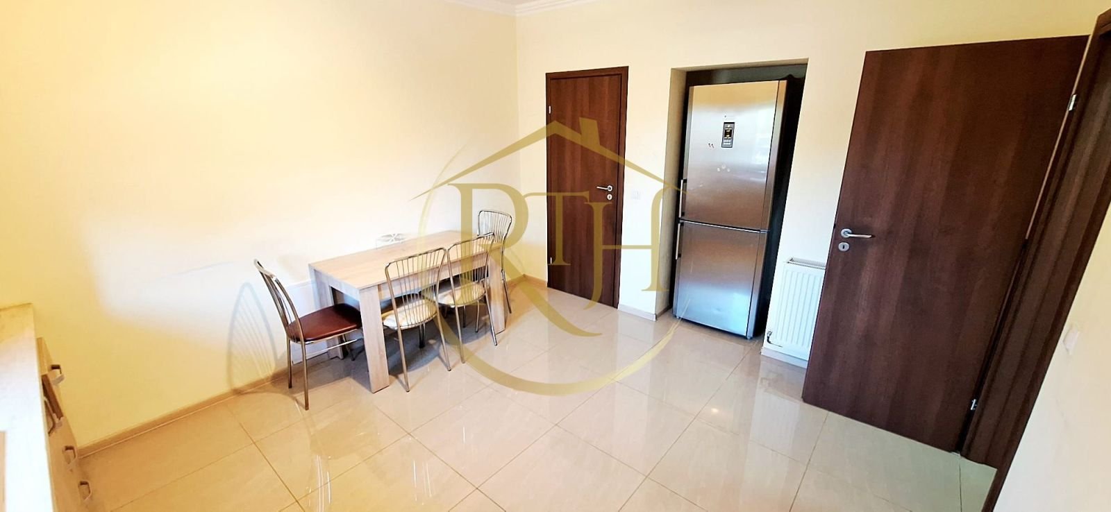 Oferim spre inchiriere, Casa-Duplex cu 4 camere in Dumbravita aproape de Lidl