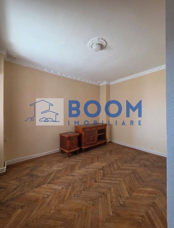 Apartament 3 camere | Centrala proprie | Proiect lift aprobat