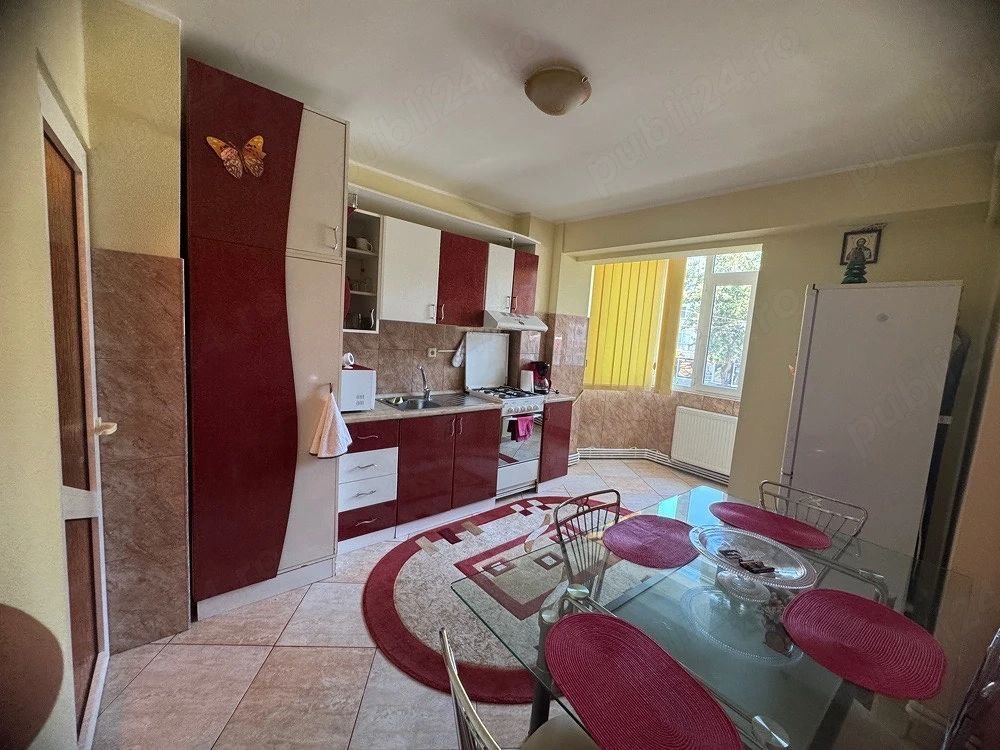 De inchiriat apartament cu 2 camere, etaj 1, Siderurgistilor, 450 E