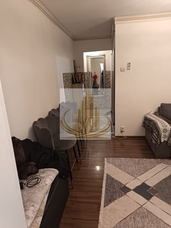d1c77bb9f38f4dd4b4f36d0102bf938b Apartament 3 camere decomandat | Etaj 3 | Bloc reabilitat
