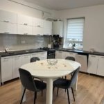 Inchiriez apartament cu doua camere cartier Maurer