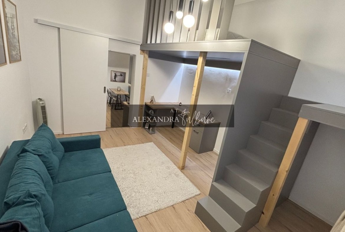 Apartament ultracentral de 41 mp utili, în imobil istoric – Ferdinand