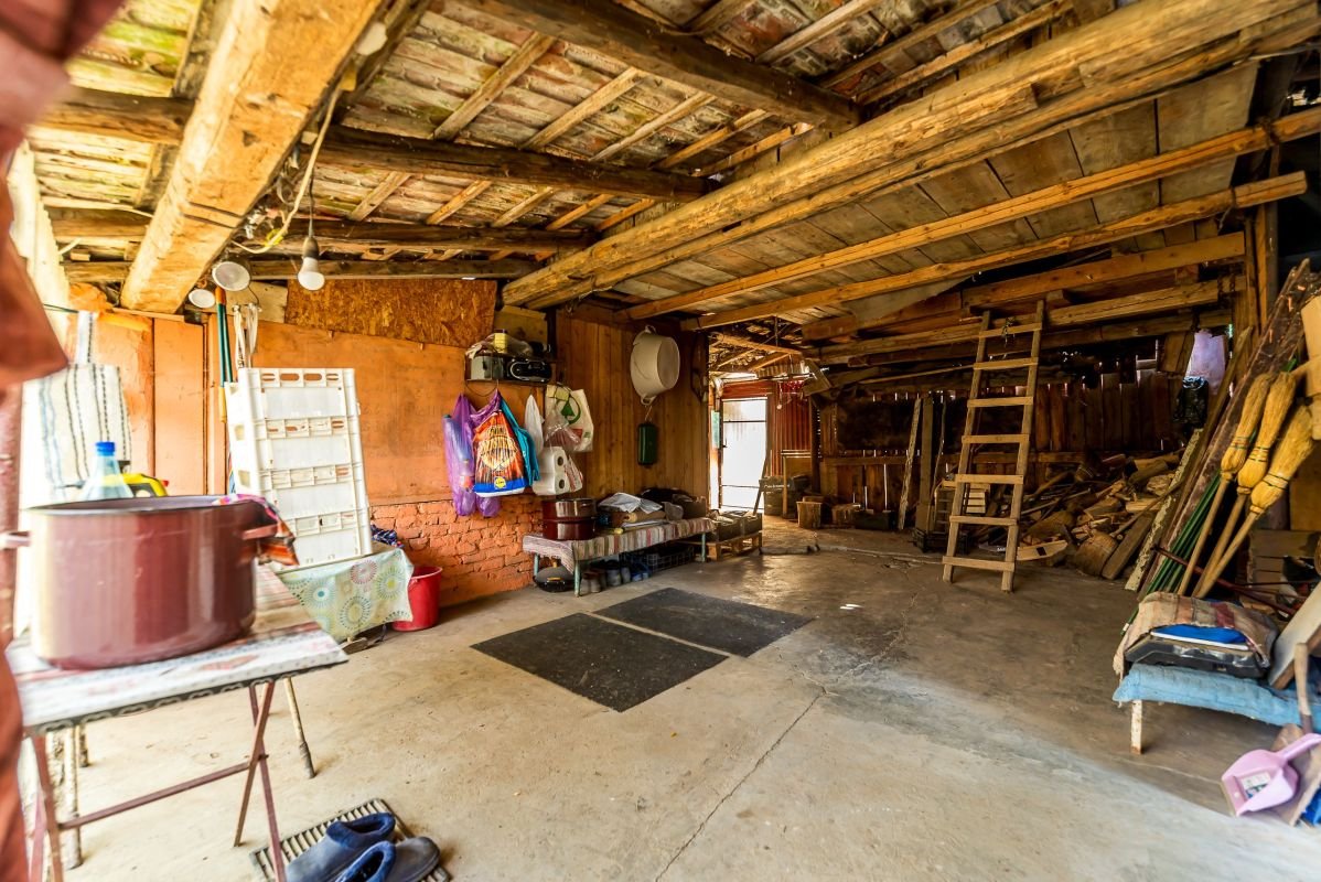 d622852c77fa4a898bc7968195ab0651 Casa 3 camere, bucatarie si baie, in zona centrala din Chisineu-Cris