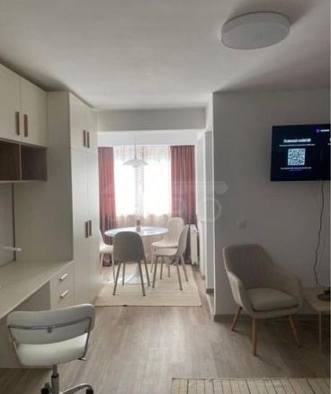Garsoniera de inchiriat Tg Mures zona SCJU/UMF