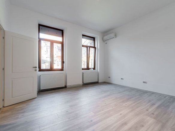 Central Arad | Apartament | 43 mp construiți | renovat