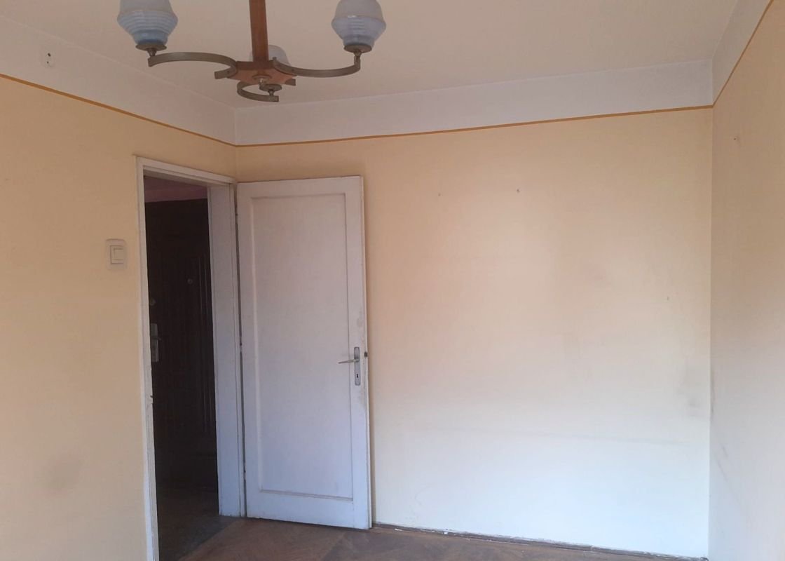 da04037185e94ff5b5db4829a29f14a8 Apartament 2 camere 89000 EUR etaj intermediar foarte aproape de piata Astra