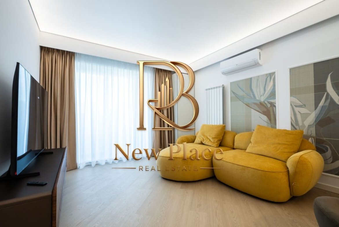 [VIDEO] CORTINA NORTH | Mobila Rovere | Parcare subterana | LUX