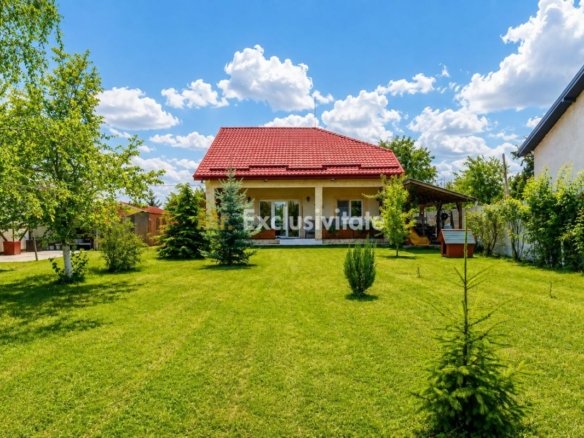 Casă de vânzare Tâncăbești cu grădină, aproape de lac