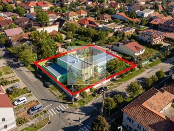 Proprietate Premium cu Piscină – 450 MP – De Închiriat în Timișoara