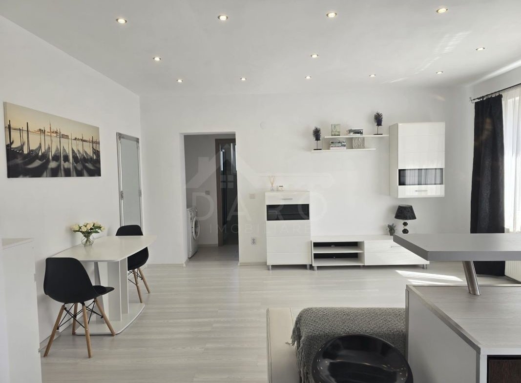 Inchiriez apartament 2 camere
