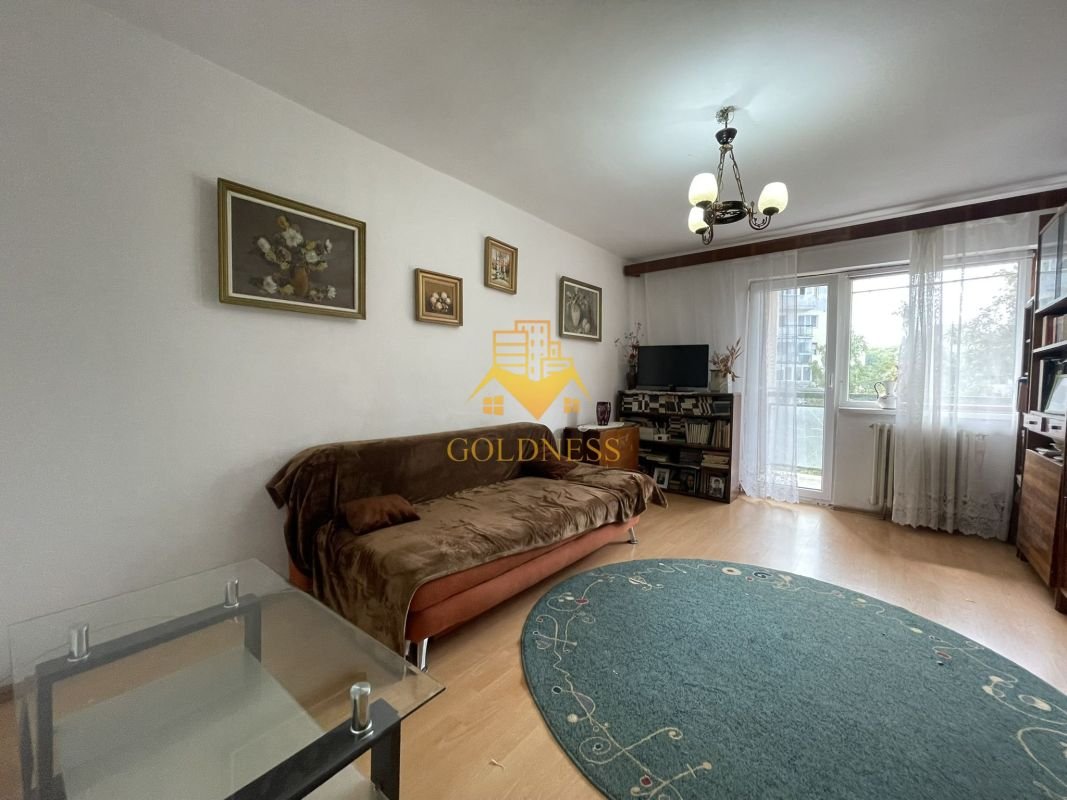 Zona Minerva Petrom Manastur|74 mp decomandat| 2500/m| Parcare si boxa