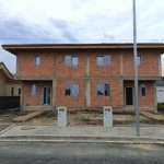 Jumătate de duplex la roșu de vânzare în Giarmata Vii, 129,52 mp utili