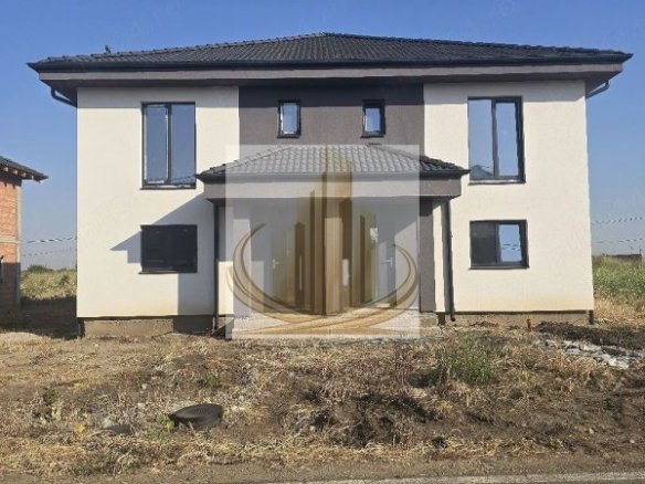 1 2 Duplex de vanzare