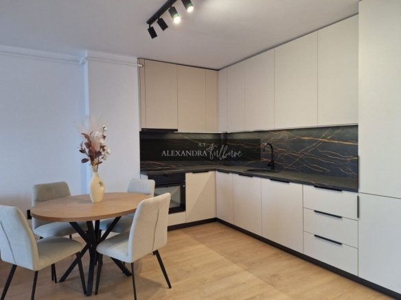 Apartament 2 camere I Ansamblul Eroilor I Floresti