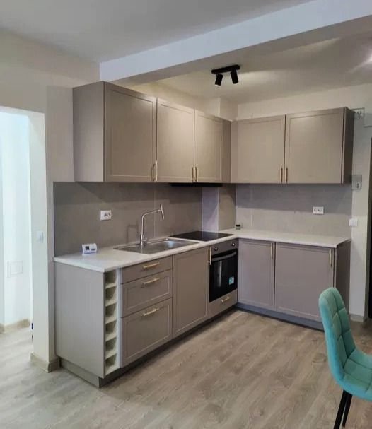 Vanzare 2 camere Vlahuta complet renovat gata de mutare rapida