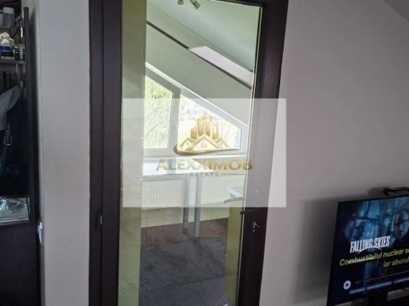 Apartament de Vanzare – 3 Camere – Mansarda vila – 65 MP!
