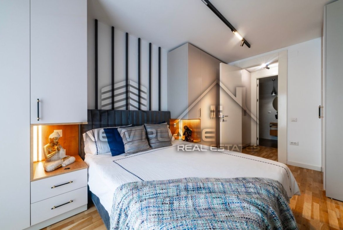Apartament exclusivist | Terasa de 84 mp | Poze Reale | Lux