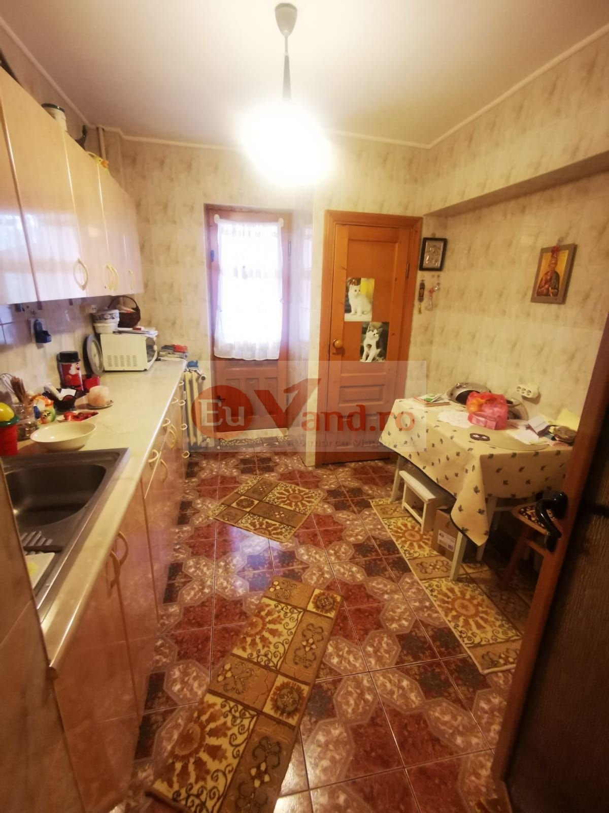 007d8f97c33e45efa6fcef20aa8ffa94 De vanzare aparatment cu 3 camere Mazepa 1, BR-uri, etaj 4/10, 98.000 E