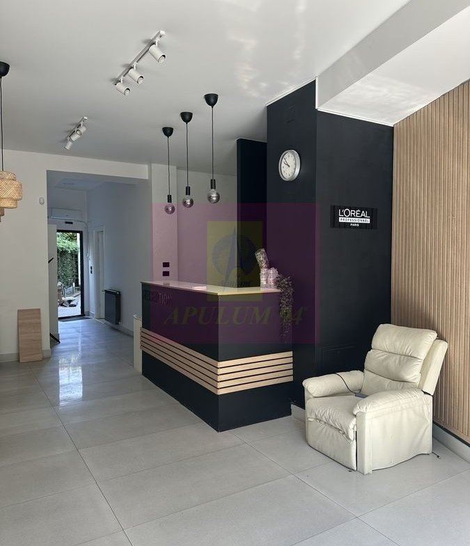 Spațiu comercial de închiriat – 176 mp | Vitrină și acces stradal