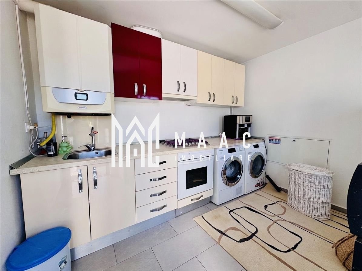 Casă de vânzare 6 camere | Șelimbăr | teren 695 mp | garaj
