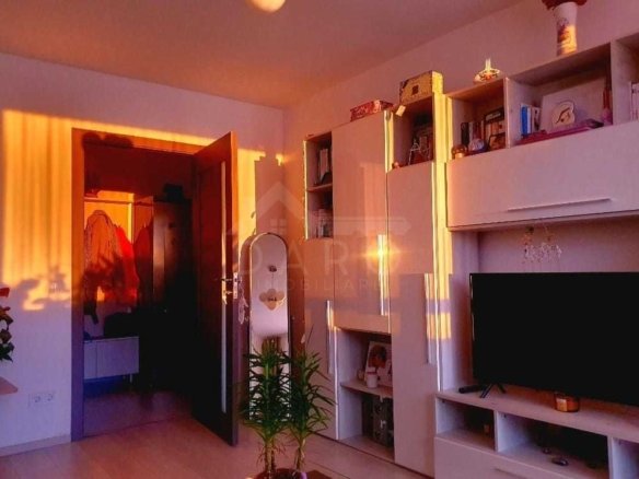 Apartament 2 camere DECOMANDAT complet utilat | Smart AC/TV | Zonă Poli 2 – Tudor/Centru
