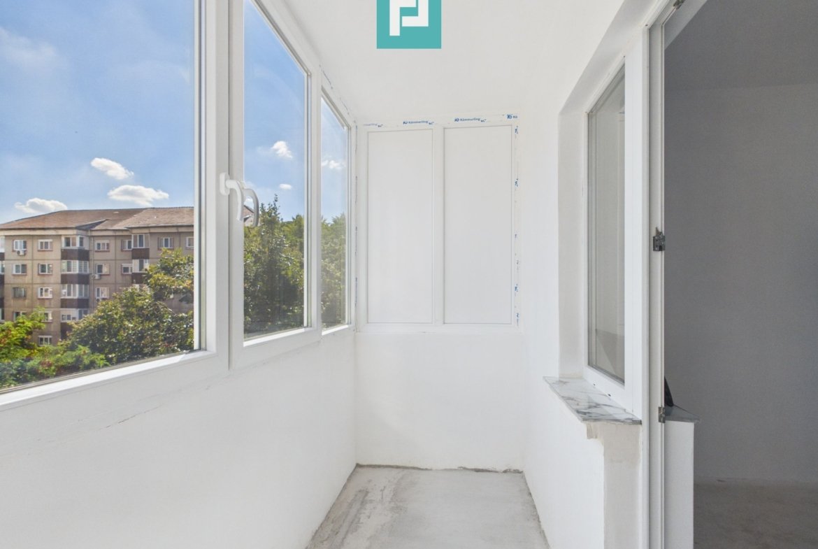 Apartament 3 camere, 64 mp, Str Lisabonei