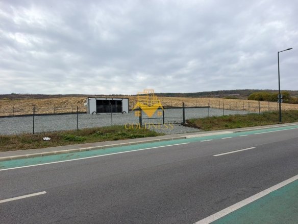 TEREN, 1000 MP, FRONT 57 ML,CONTAINER BIROU, VALEA CHINTAULUI