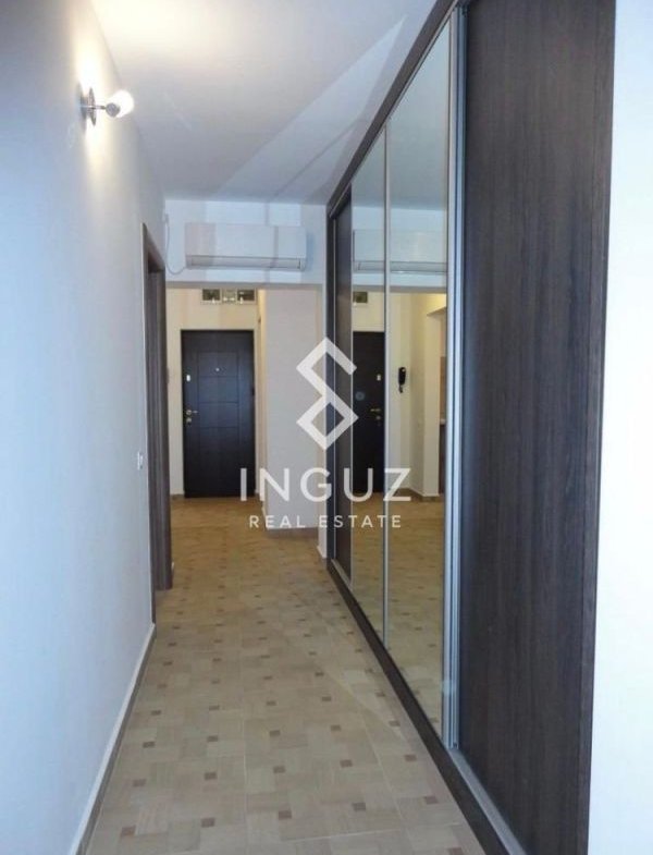 Apartament 3 camere Dristor/ parklake