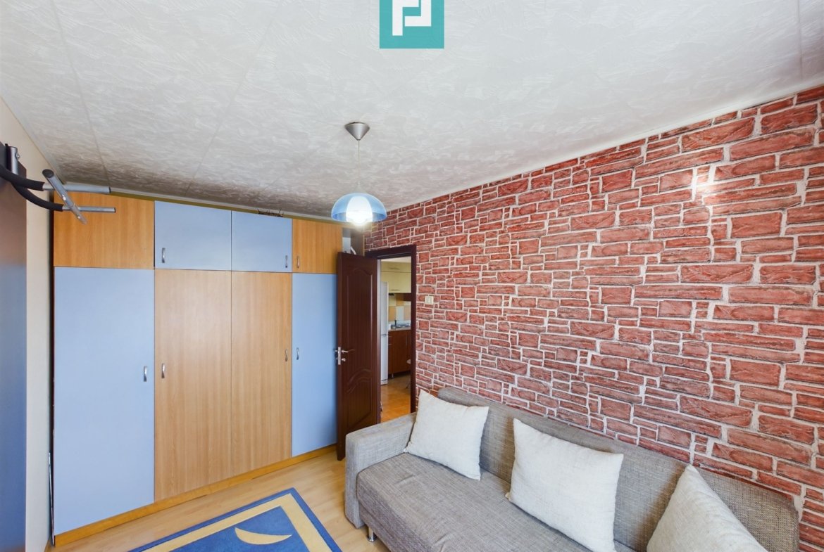 Apartament cu 3 camere de închiriat – Lebăda