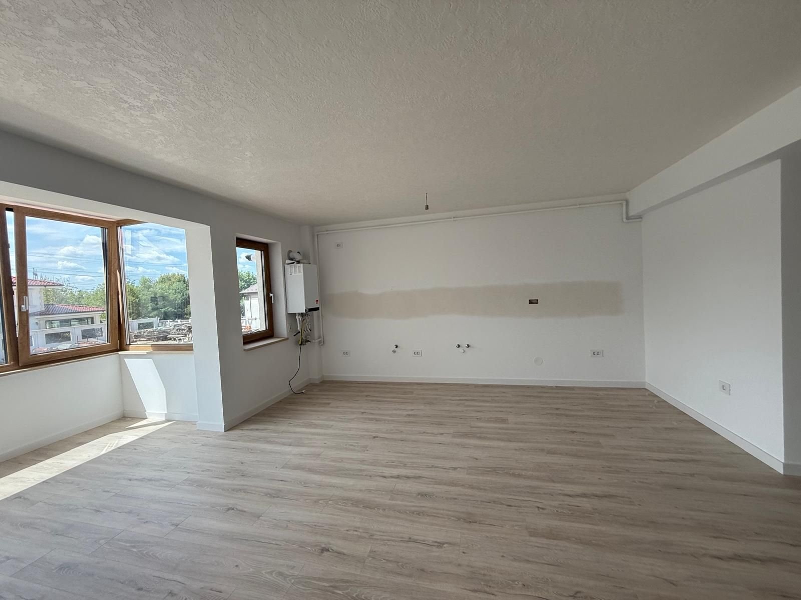 046dbc3618a3461d8c69e39c84465b73 Titan- Bloc boutigue- apartament 3 camere