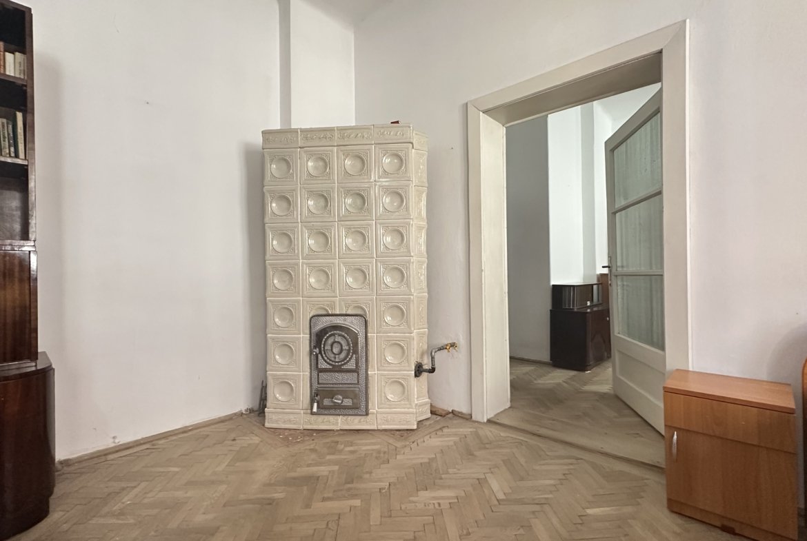 Apartament in casa spațios la doar 5-7 minute de Centrul Istoric