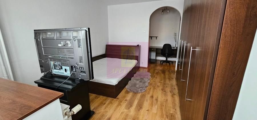 Apartament 2 camere Unirii- adiacent.