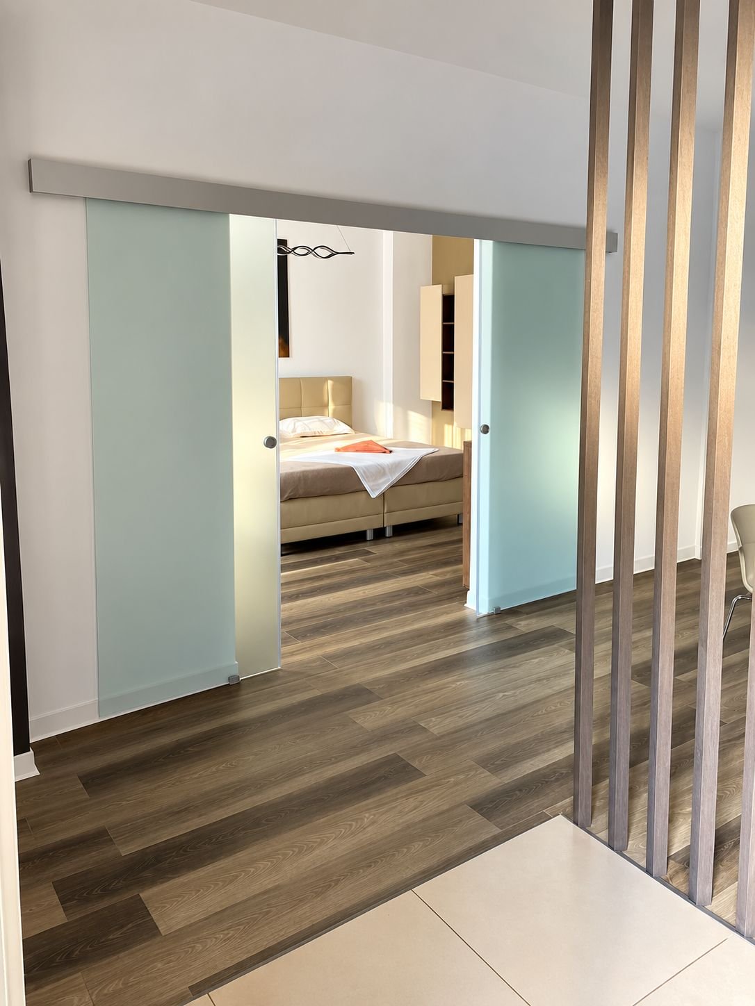 095b44f8ad6c4e35af0621a3d00c61b1 Apartament 3 camere | 77 mp | Intrare separată | Zona Lipovei – Iulius