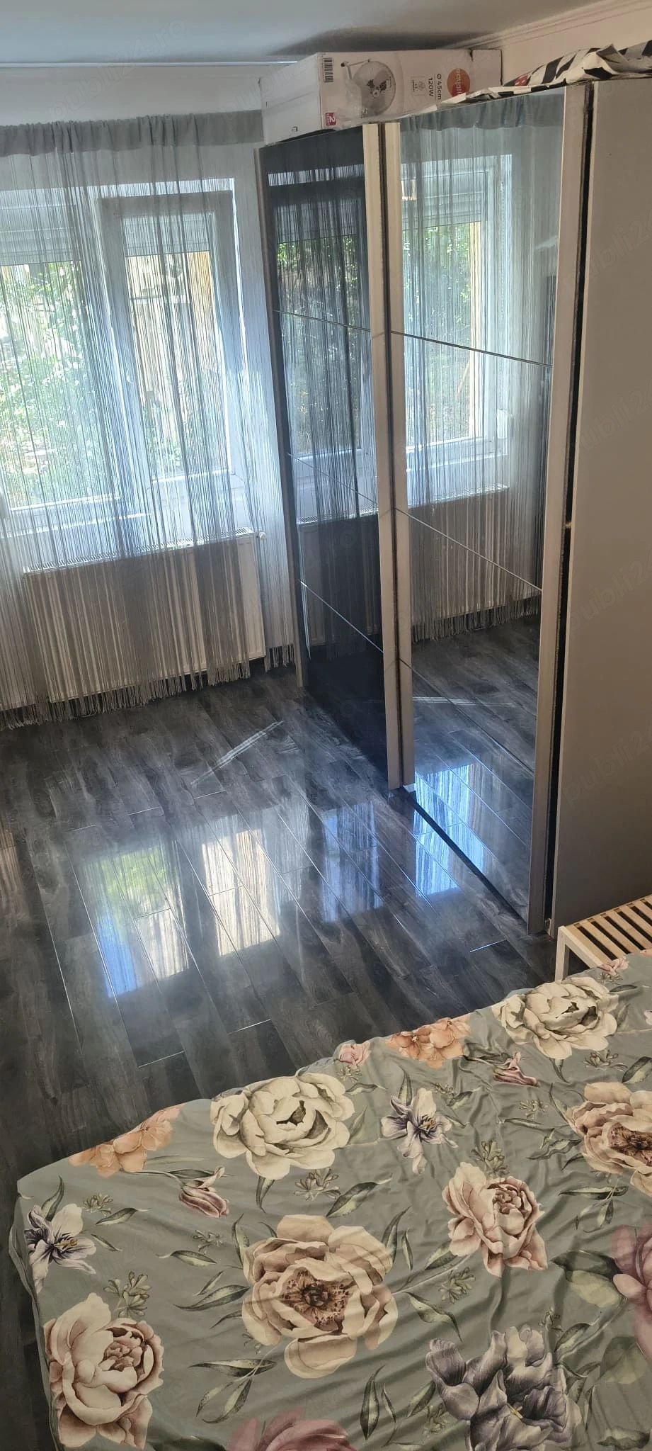 Apartament cu 2 camere, la parter, centrală proprie și aer condiționat