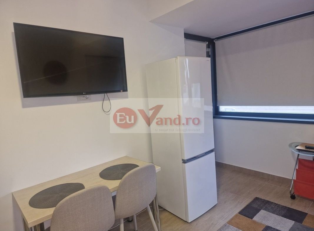 De inchiriat apartament cu 2 camere bloc nou, Anul revolutiei, et.1, 450 E