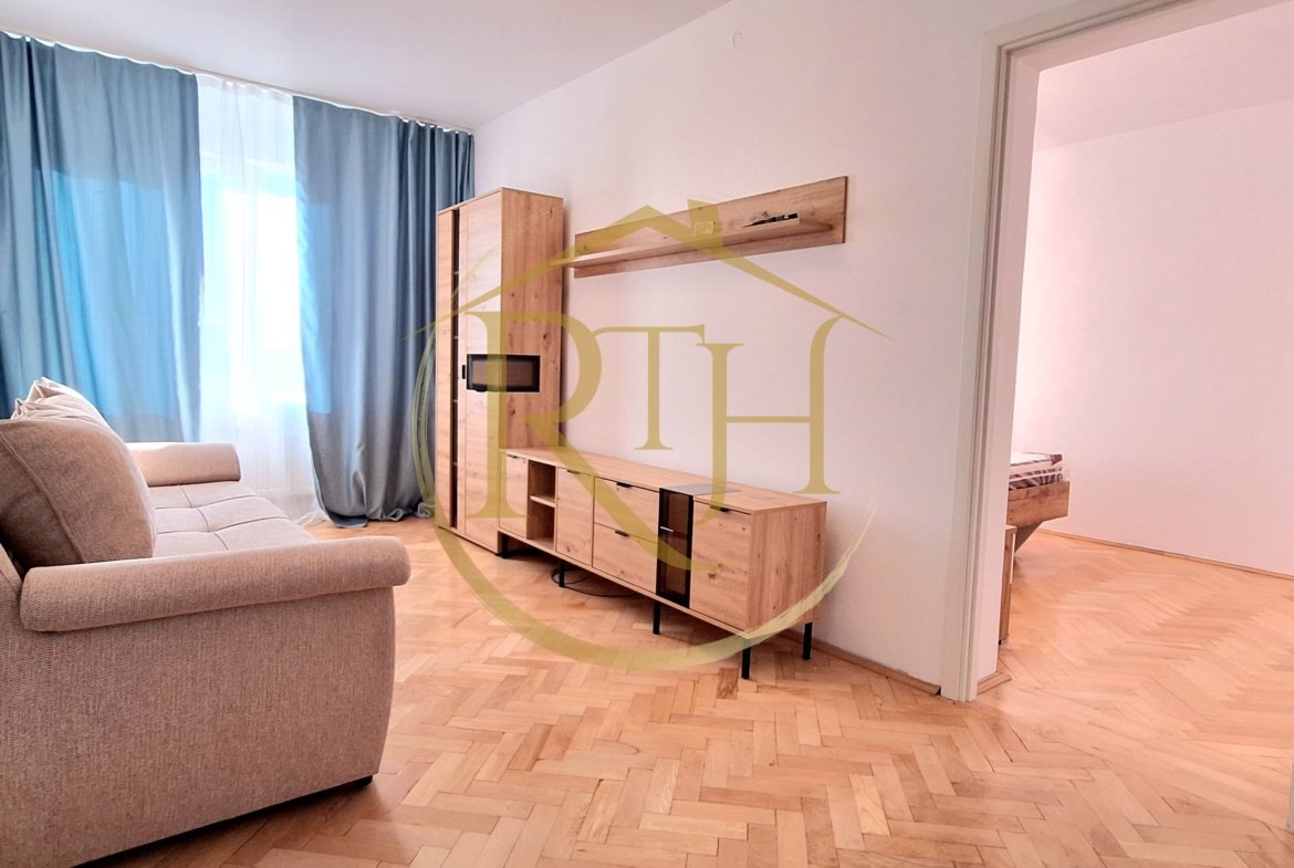 Prima închiriere!Apartament 2 camere, zona Soarelui,str. Cerna, centrala termica