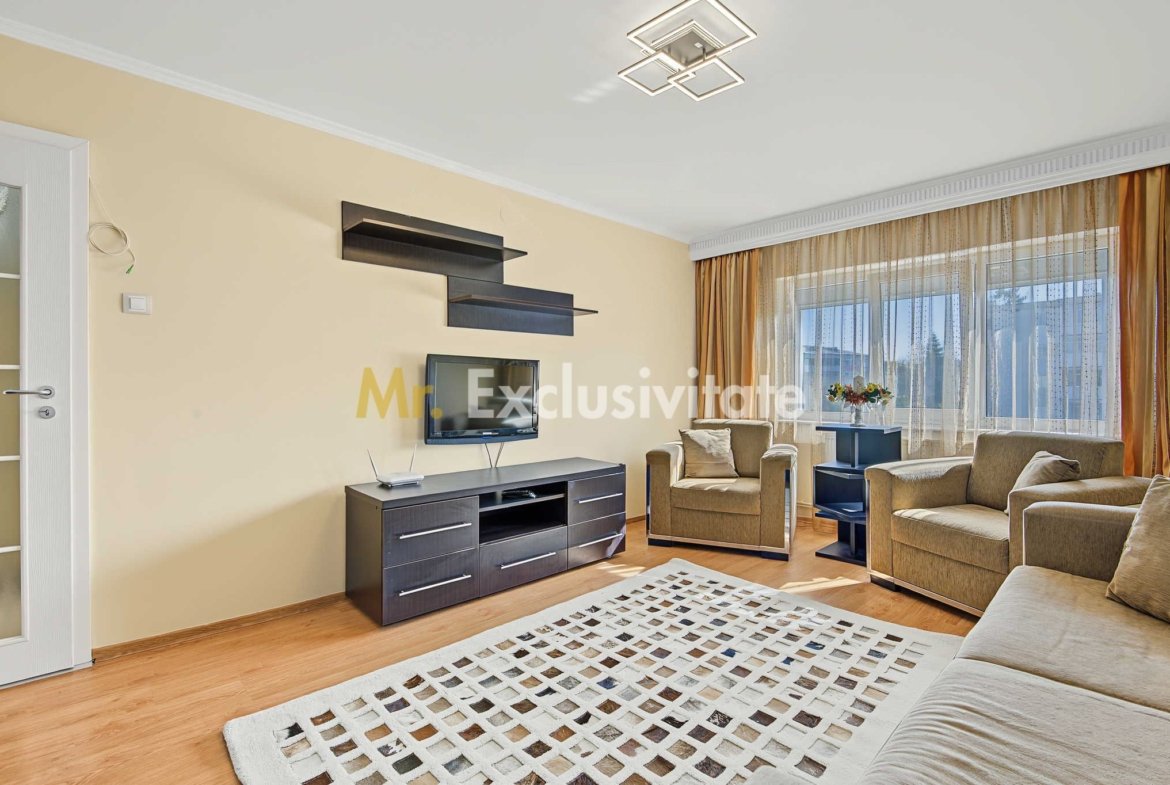 Central-Eremia, ap. 3 camere, 2 băi + boxă,proaspăt zugrăvit, et.2