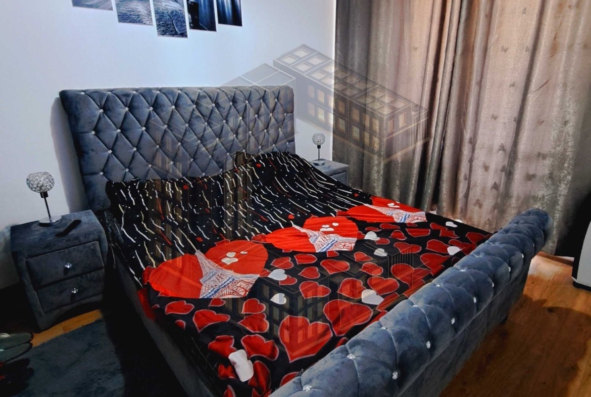 Apartament cu 2 camere, decomandat,bloc nou, loc de  parcare,Giroc