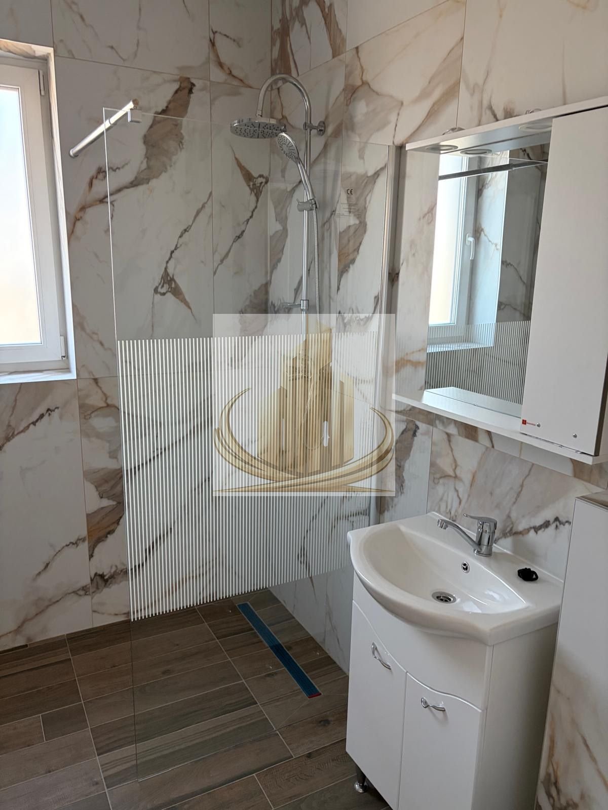 0af0f3cb8fed438d9eea32048db4444c Apartament tip SAD de vânzare –locație excelentă!