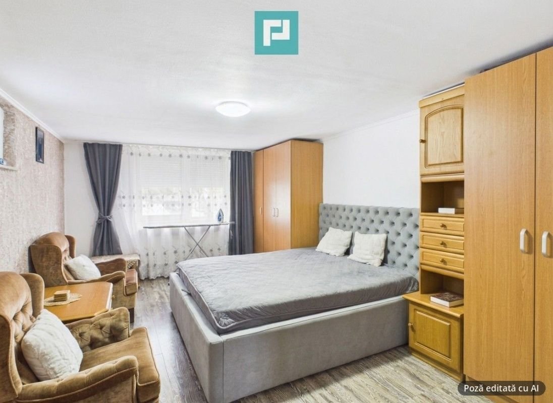 0b0c0f47efea41d6bfe6b4a0b9a8e273 Casă cu 2 corpuri, teren 398 mp, Oradea