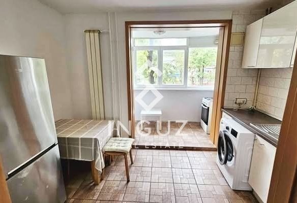 Apartament 3 camere de închiriat – Metrou Titan