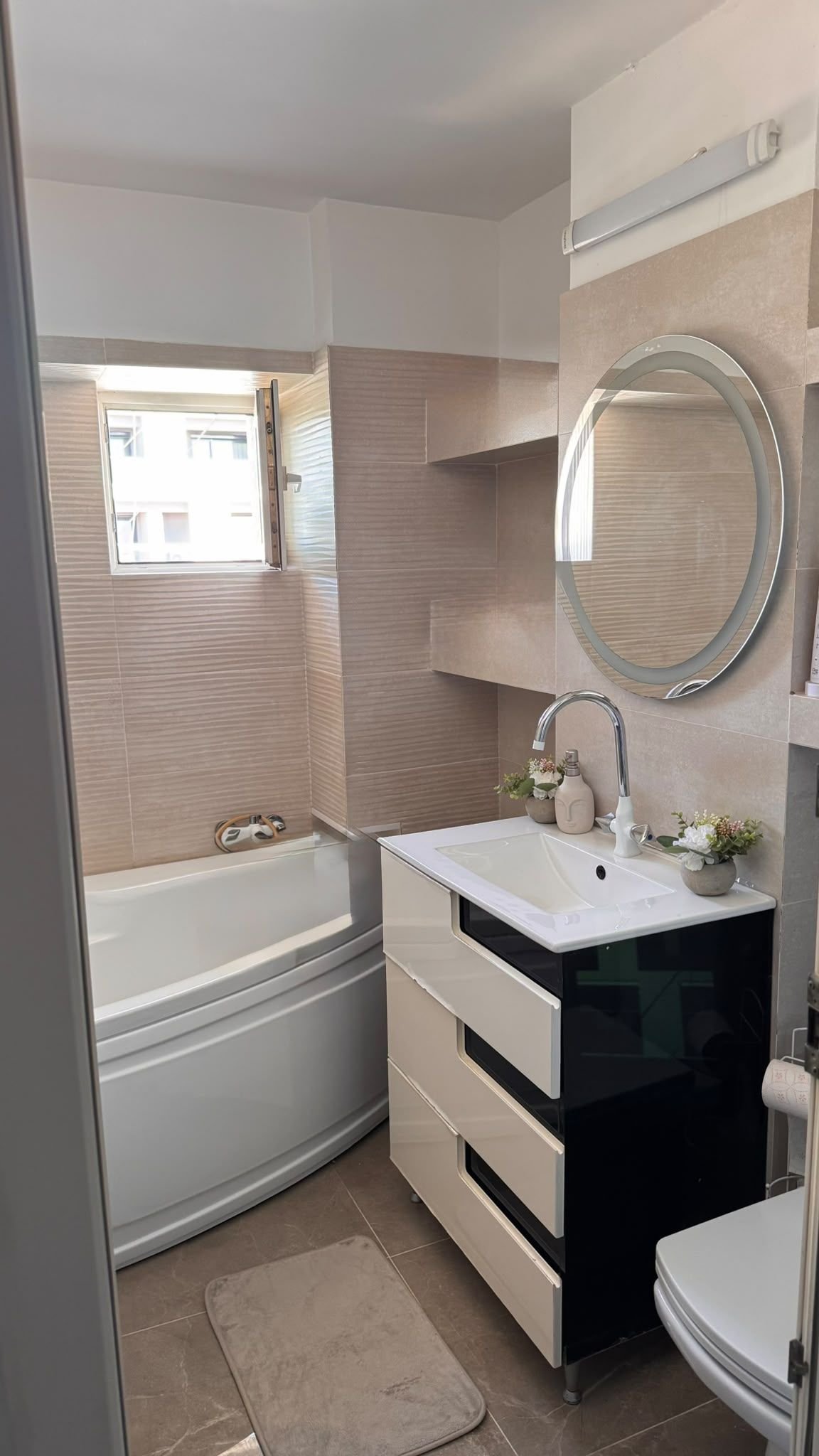Vand ap. deosebit 3 camere 13 Septembrie – Prosper