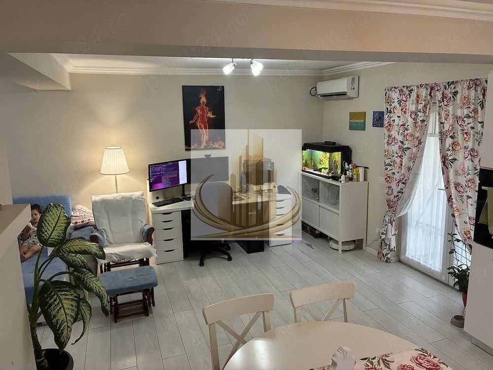 Duplex Moșnița Veche, 70 mp utili panouri fotovoltaice și teren 315 mp